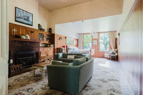 Photo of property in 300 Hinemoa Valley Road, Kaitawa, Pahiatua, 4981