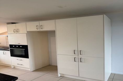 Photo of property in 41 Breaker Grove, Waiuku, 2123