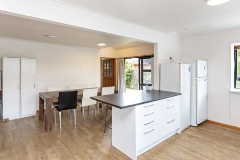 Photo of property in 16 Sayers Crescent, Ilam, Christchurch, 8041