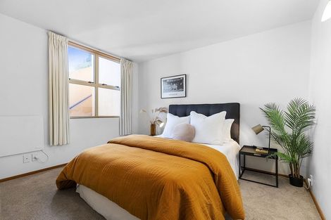 Photo of property in 83b Majoribanks Street, Mount Victoria, Wellington, 6011