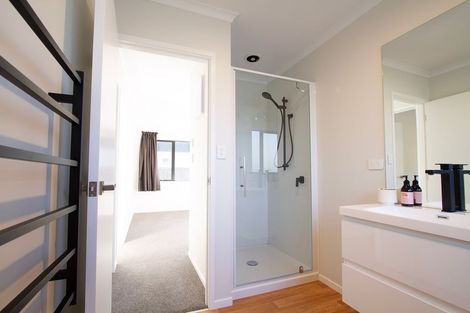 Photo of property in 16 Bettina Road, Fairfield, Hamilton, 3214