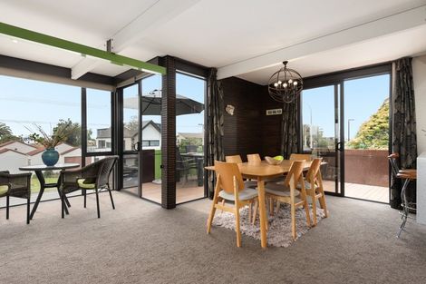 Photo of property in 1190a Papamoa Beach Road, Papamoa Beach, Papamoa, 3118