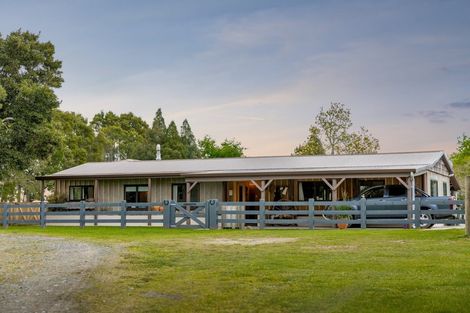 Photo of property in 97f Poplar Lane, Edgecumbe, Whakatane, 3192