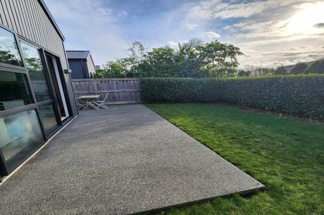 Photo of property in 6 Paddock Lane, Pukekohe, 2120