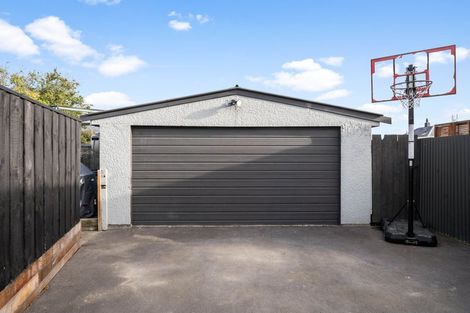 Photo of property in 41 Liverton Crescent, Bishopdale, Christchurch, 8053