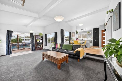 Photo of property in 19 Hardie Grove, Featherston, 5710