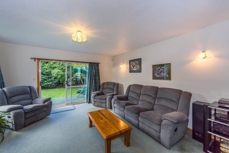 Photo of property in 25 Dunster Street, Burnside, Christchurch, 8053
