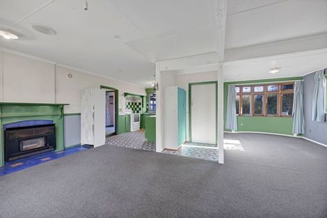 Photo of property in 2 Wilson Road, Opunake, 4616