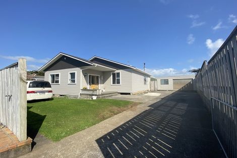 Photo of property in 147 Cracroft Street, Waitara, 4320