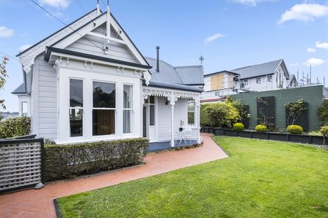 Photo of property in 74 Maryhill Terrace, Maryhill, Dunedin, 9011