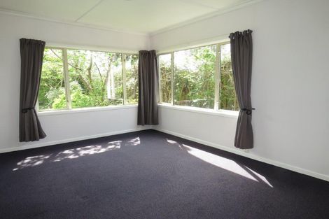 Photo of property in 53 Gladstone Terrace, Gladstone, Invercargill, 9810