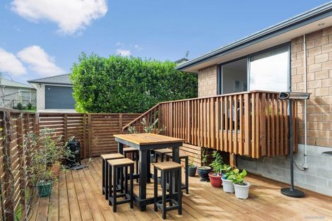 Photo of property in 9 Mcgowan Rise, Tuakau, 2121