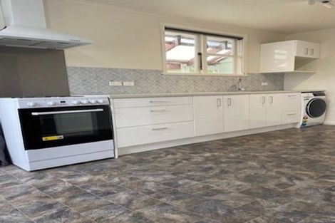 Photo of property in 1103 Jellicoe Street, Mayfair, Hastings, 4122