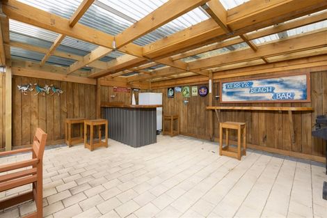 Photo of property in 108 Pacific View Road, Papamoa Beach, Papamoa, 3118