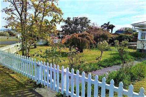 Photo of property in 11 Darlington Street, Ngatea, 3503