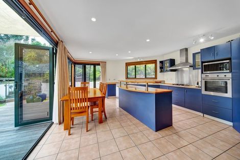 Photo of property in 2 Victoria Road, Omata, New Plymouth, 4374