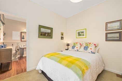 Photo of property in 48 Paraekaretu Street, Hunterville, 4730