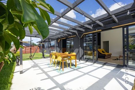 Photo of property in 6 Pukemarino Road, Waimauku, 0812