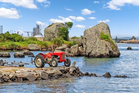 Photo of property in 23 Beach Road, Whangarei Heads, Whangarei, 0174