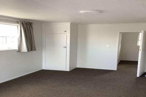 Photo of property in 2/86 Picton Avenue, Riccarton, Christchurch, 8011