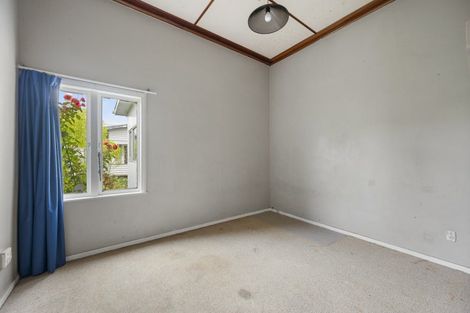 Photo of property in 817 Lyell Street, Akina, Hastings, 4122