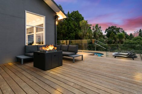 Photo of property in 91 Mountain Road, Henderson Valley, Auckland, 0612