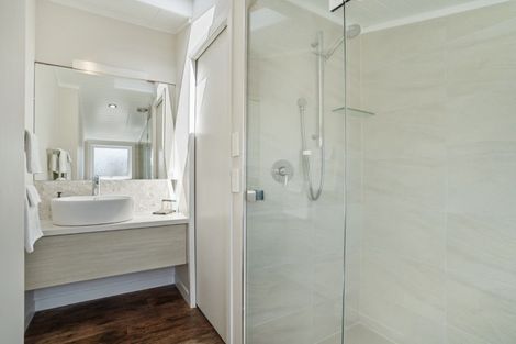 Photo of property in 112b Hinemoa Street, Whangamata, 3620