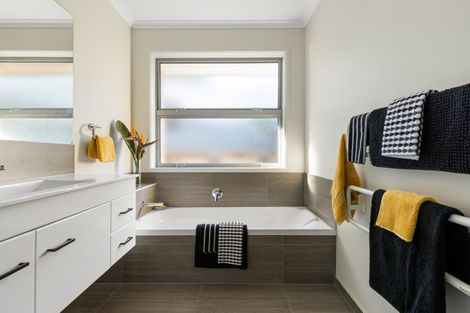 Photo of property in 12 Bernies Way, Ohauiti, Tauranga, 3112