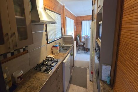 Photo of property in 2/64 Glennandrew Drive, Half Moon Bay, Auckland, 2012