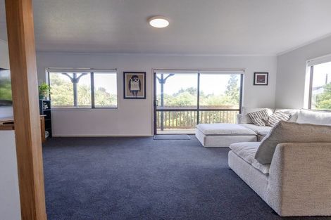 Photo of property in 30 Stanton Crescent, Karoro, Greymouth, 7805