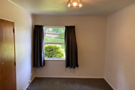 Photo of property in 23 Ellice Road, Totara Vale, Auckland, 0629