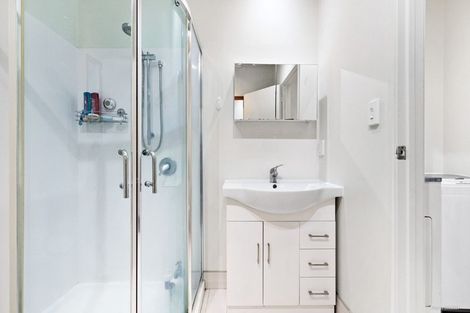 Photo of property in 3/5 Camden Road, Sandringham, Auckland, 1025