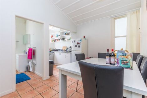 Photo of property in 25 Brentwood Avenue, Mount Eden, Auckland, 1024