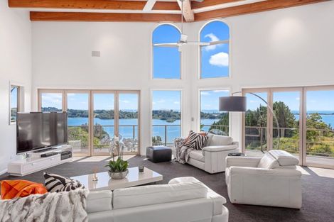 Photo of property in 180 Paparoa Road, Wainui, Whakatane, 3198