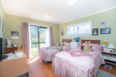 Photo of property in 10 Arthur Street, Waikawa Beach, Manakau, 5573