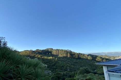 Photo of property in 2/123 Makara Road, Karori, Wellington, 6012