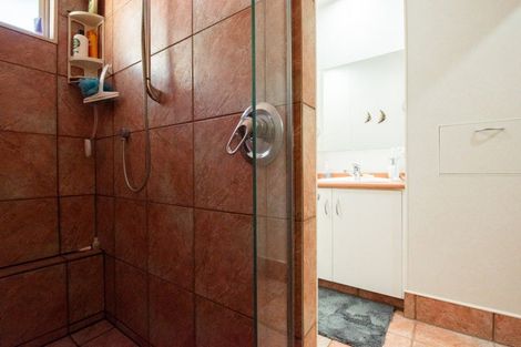 Photo of property in 75 Kent Street, Picton, 7220