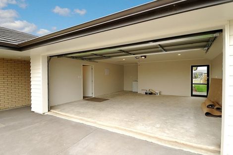 Photo of property in 16 Lambies Street, Marshland, Christchurch, 8083