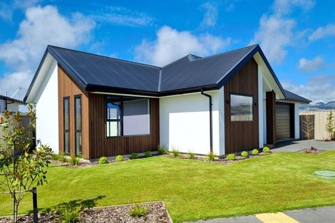 Photo of property in 59 Skibbereen Drive, Halswell, Christchurch, 8025