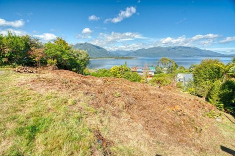 Photo of property in 8 Ivy Terrace, Moana, 7872