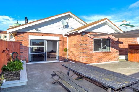 Photo of property in 76 North Street, Timaru, 7910