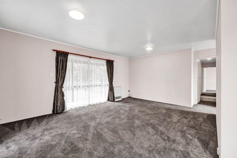 Photo of property in 22 Karaka Street, Inglewood, 4330