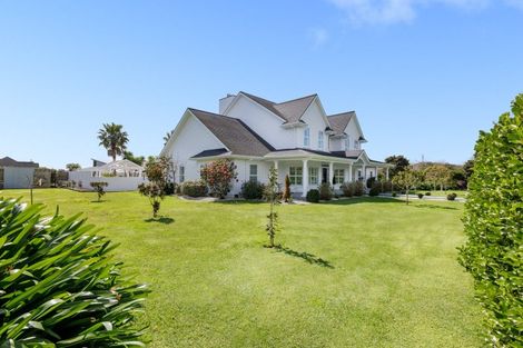 Photo of property in 49 Royal Ascot Drive, Papamoa Beach, Te Puke, 3187