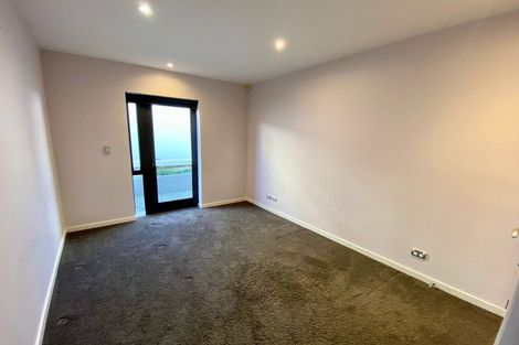 Photo of property in 49a Renoir Street, West Harbour, Auckland, 0618