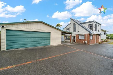 Photo of property in 21 Whitechapel Grove, Stokes Valley, Lower Hutt, 5019
