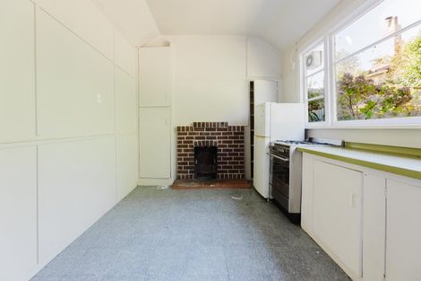 Photo of property in 73 Russell Street, Dunedin Central, Dunedin, 9016