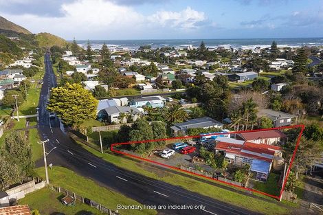 Photo of property in 190 Maunsell Road, Port Waikato, Tuakau, 2695