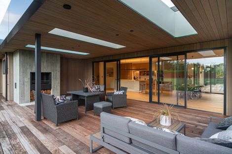 Photo of property in 9c Dalbeth Place, Matangi, Hamilton, 3284