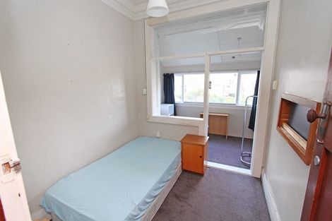 Photo of property in 40 Manor Place, Dunedin Central, Dunedin, 9016