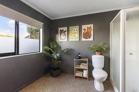 Photo of property in 7 Meadowcroft Grove, Johnsonville, Wellington, 6037